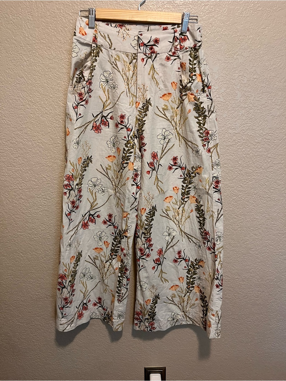 Free People Floral Wide-Leg Pants Size 2